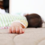 乳幼児突然死症候群とは　発症率を下げる予防の３つのポイント